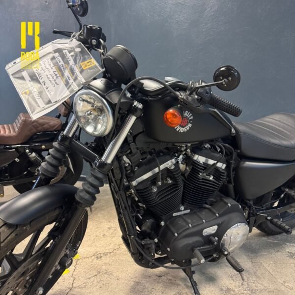 Harley Davidson Sportster Iron 883cc 2021 - Image 2