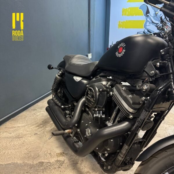 Harley Davidson Sportster Iron 883cc 2021 - Image 6