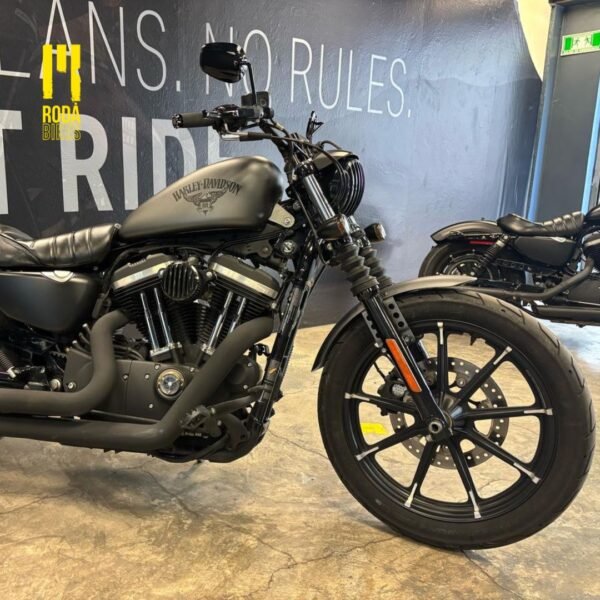 Harley-Davidson Sportster Iron 883 2016