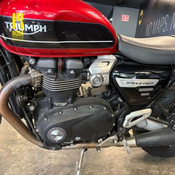 Triumph Speed twin 1200cc año 2019 Red - Image 2