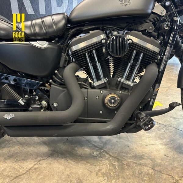 Harley-Davidson Sportster Iron 883 2016 - Image 3