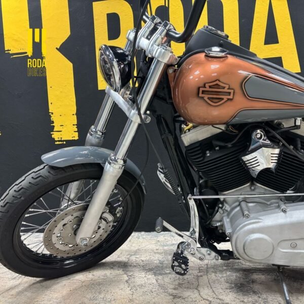 Harley-Davidson Dyna Wide Glide 1584 cc (2009) - Image 3