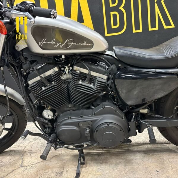 Harley-Davidson Sportster Iron 883 (2016) - Image 5