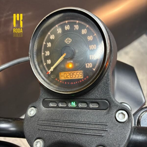 Harley Davidson Sportster Iron 883 – 2021 Black - Image 12