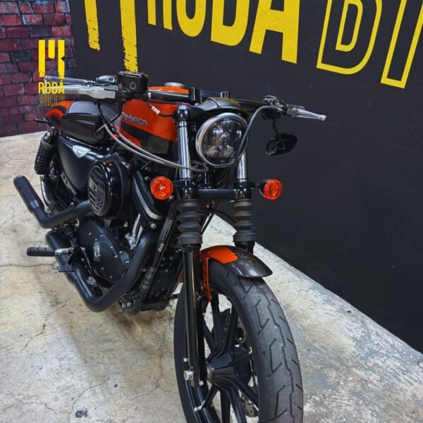 Harley-Davidson Sportster Iron 883 Edición Especial 2020 - Image 8
