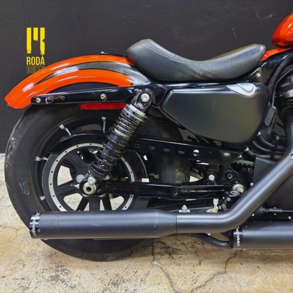 Harley-Davidson Sportster Iron 883 Edición Especial 2020 - Image 5