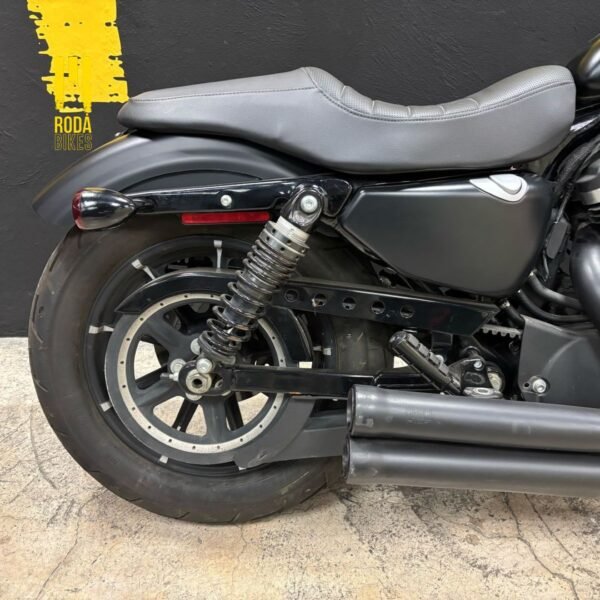 Harley Davidson Sportster Iron 883 – 2021 Black - Image 6