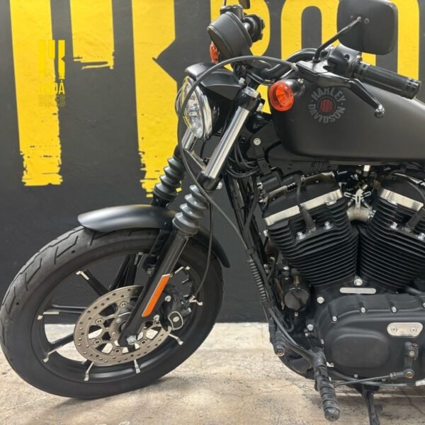 Harley-Davidson Sportster Iron 883 (2020) Black - Image 3