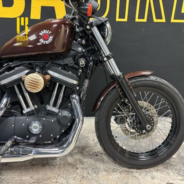 Harley-Davidson Sportster Iron 883 (2019) Café - Image 5