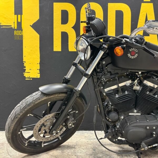 Harley Davidson Sportster Iron 883 (2018) - Image 7