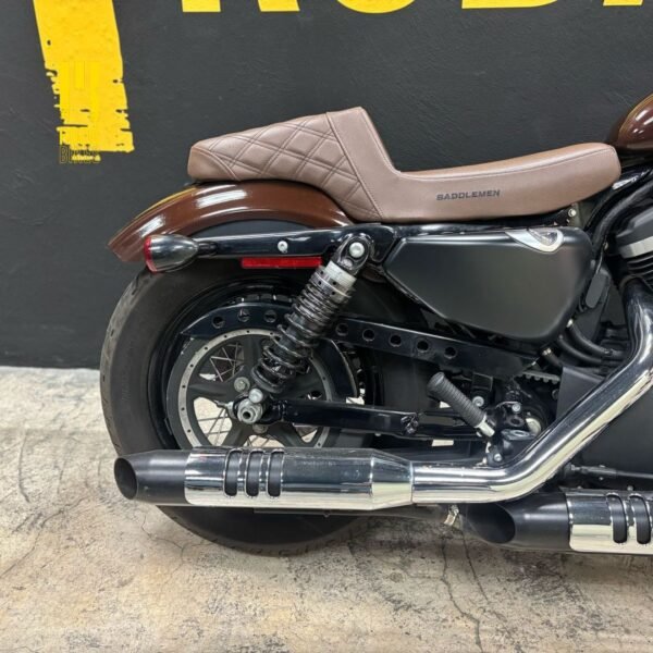 Harley-Davidson Sportster Iron 883 (2019) Café - Image 7